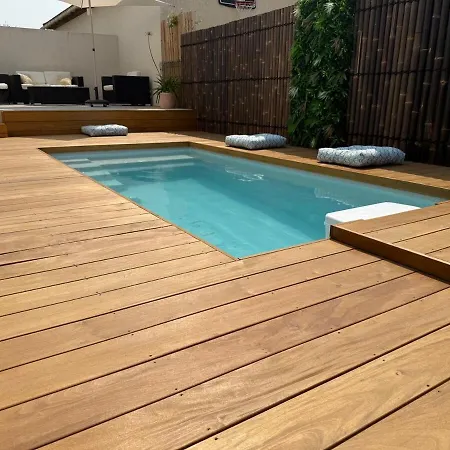 De Charme Avec Piscine En Camargue Villa